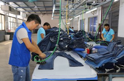 開平百企風(fēng)采 | 紅日制衣 加快轉(zhuǎn)型升級(jí) 實(shí)現(xiàn)持續(xù)增長